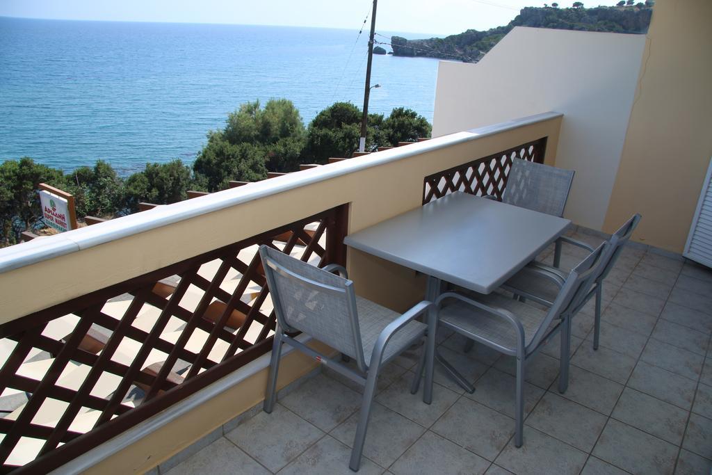 Santa Marina Apartments 로다키노 외부 사진